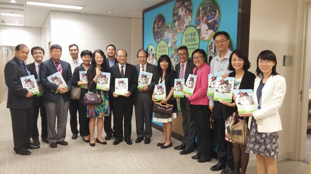 7月21日_討論「推廣職業教育專責小組報告」與吳克儉局長會晤.JPG